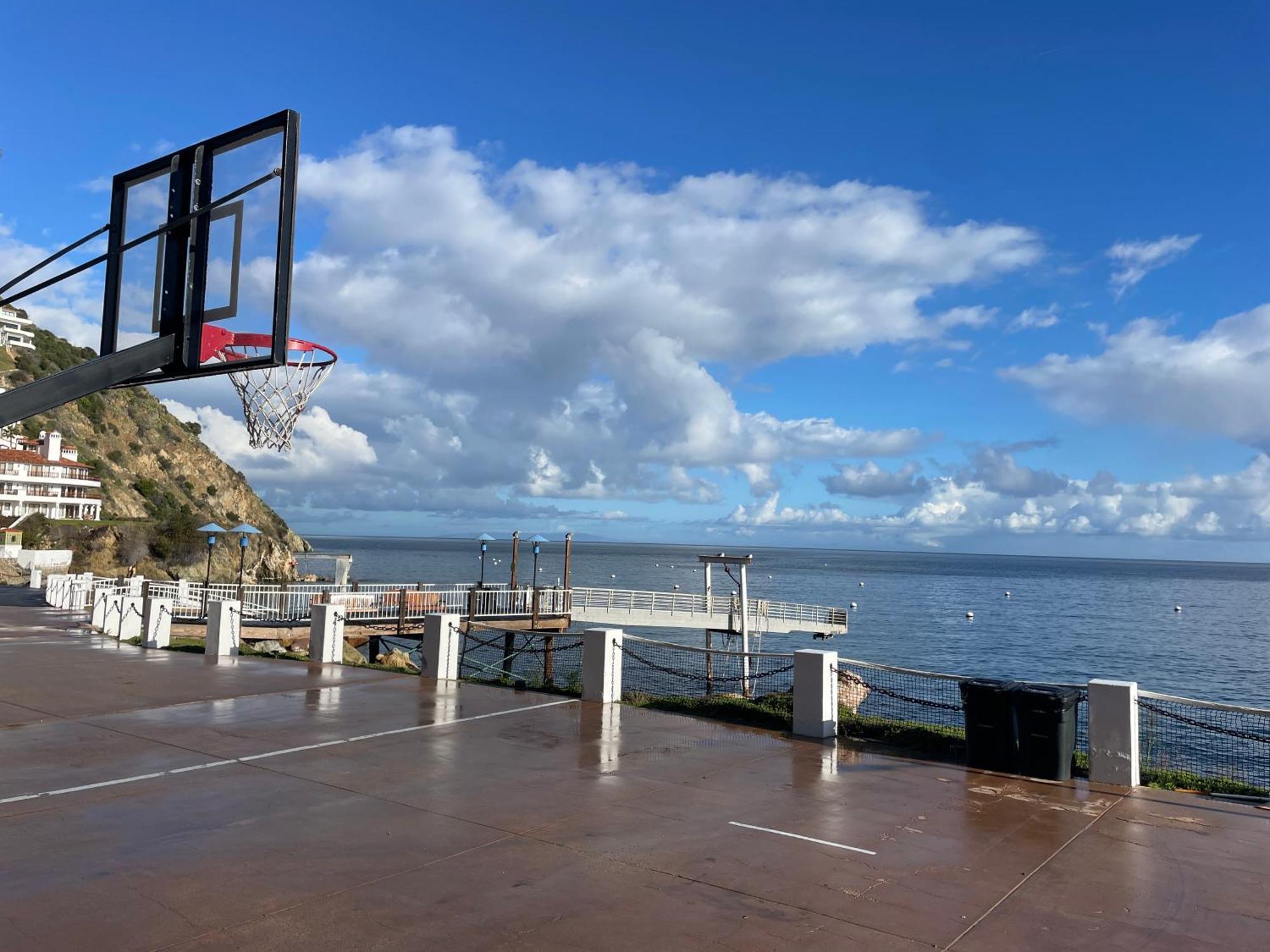 Oceanfront Villa W One Of A Kind Amazing View Avalon Exteriör bild